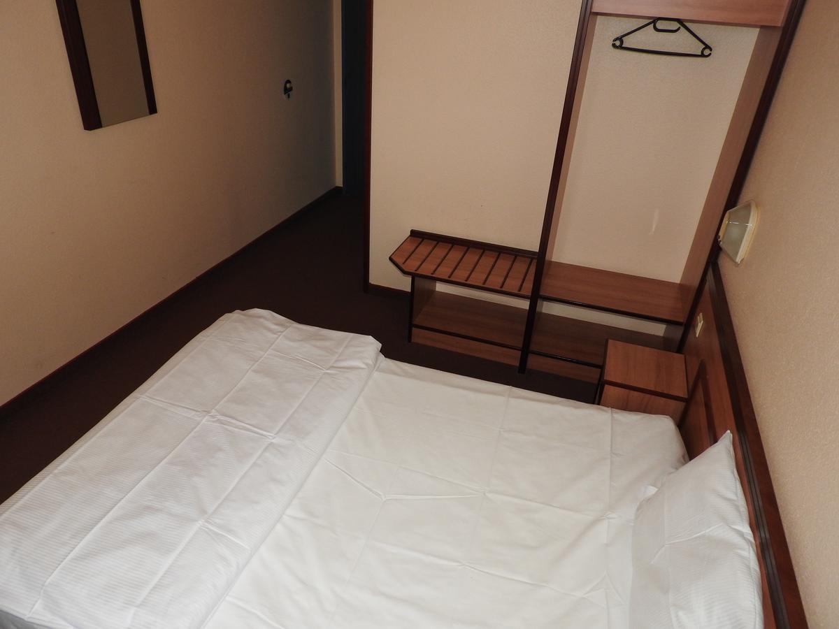 Hotel Anhalt Brehna Екстериор снимка
