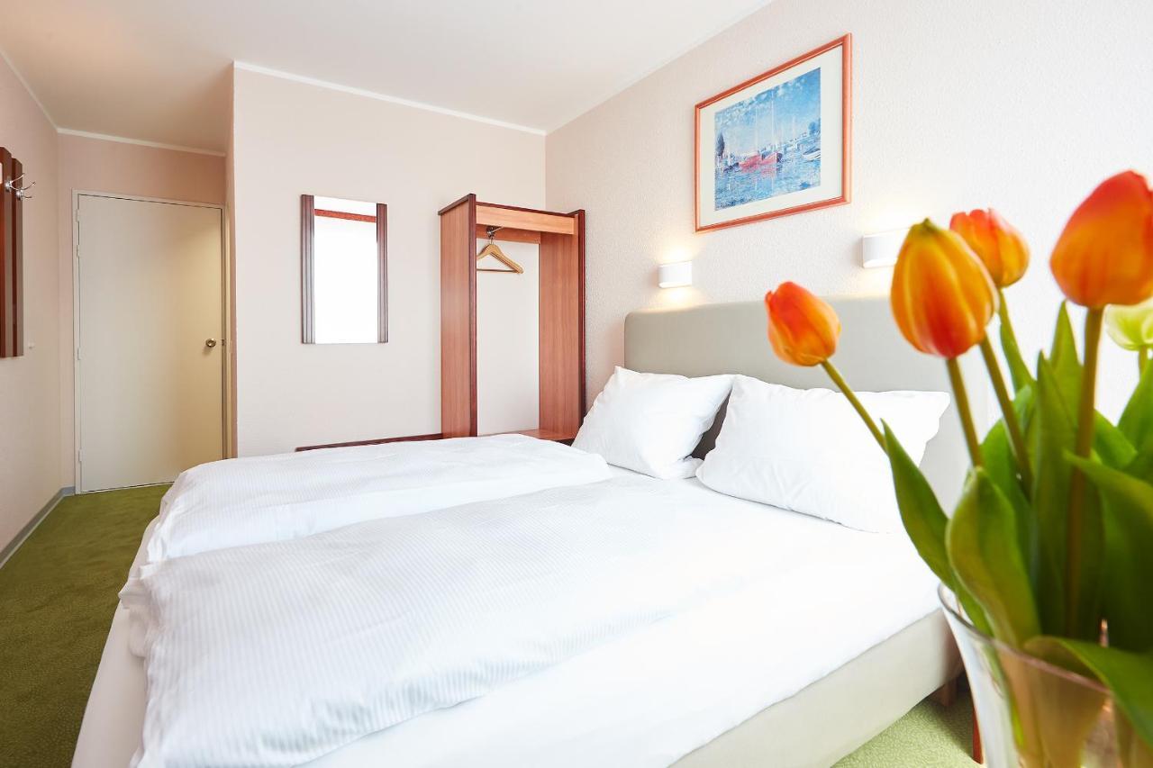 Hotel Anhalt Brehna Екстериор снимка
